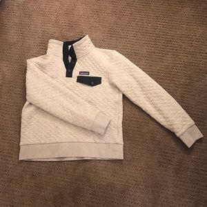 patagonia quilted pullover